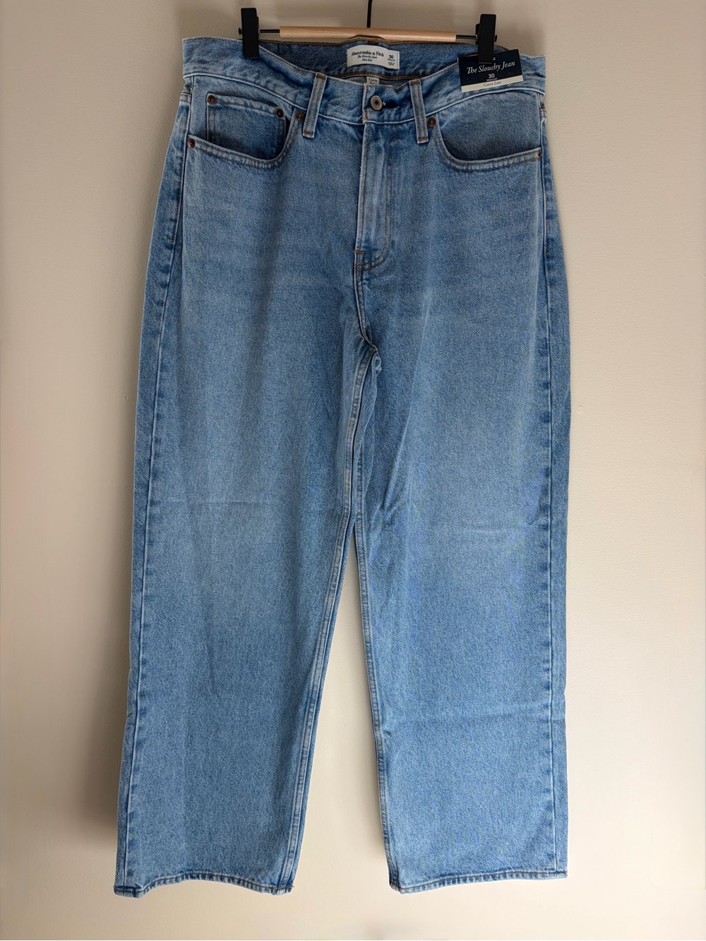 Abercrombie & Fitch The Slouchy Jean Curve Love Mid Rise Size 30 Reg Blue NWT